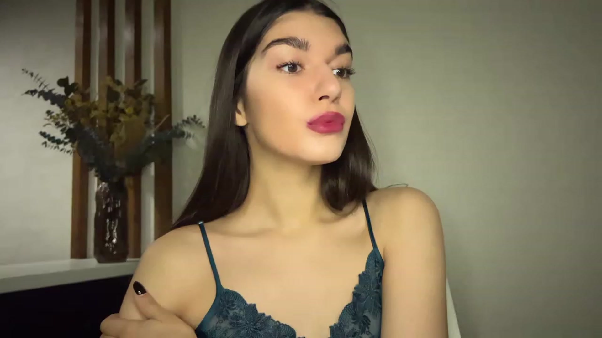 Gallery image thumbnail from BowtoRina's myfreecams stream on, 11/02/2023, 12:47 image 20 of 20