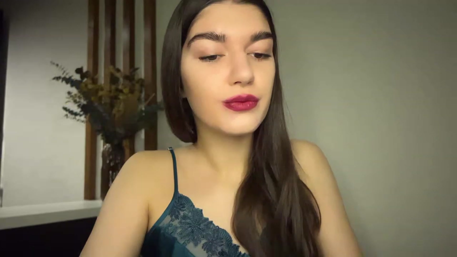 Gallery image thumbnail from BowtoRina's myfreecams stream on, 11/02/2023, 13:37 image 12 of 20
