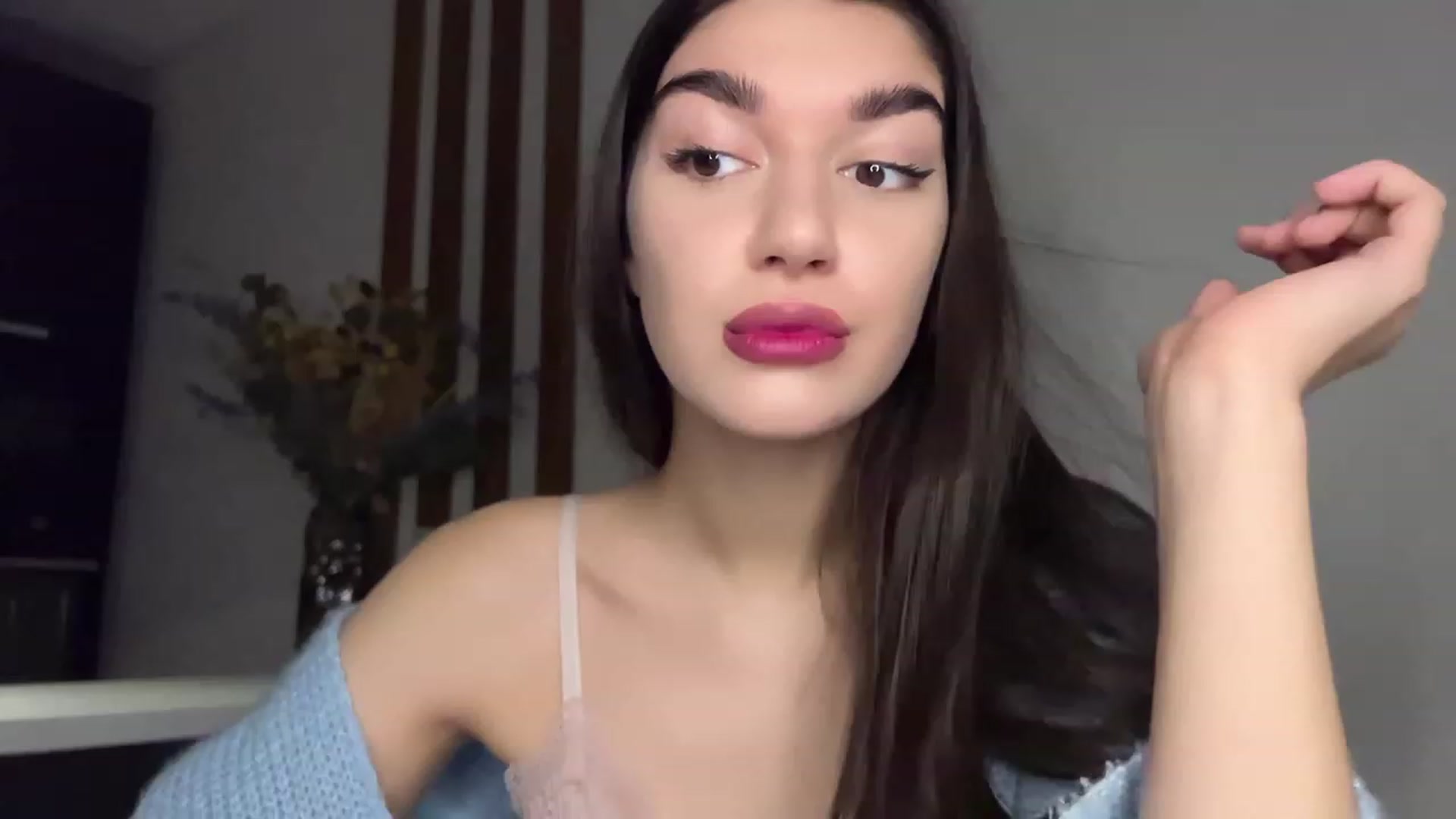 Gallery image thumbnail from BowtoRina's myfreecams stream on, 11/08/2023, 13:50 image 2 of 20