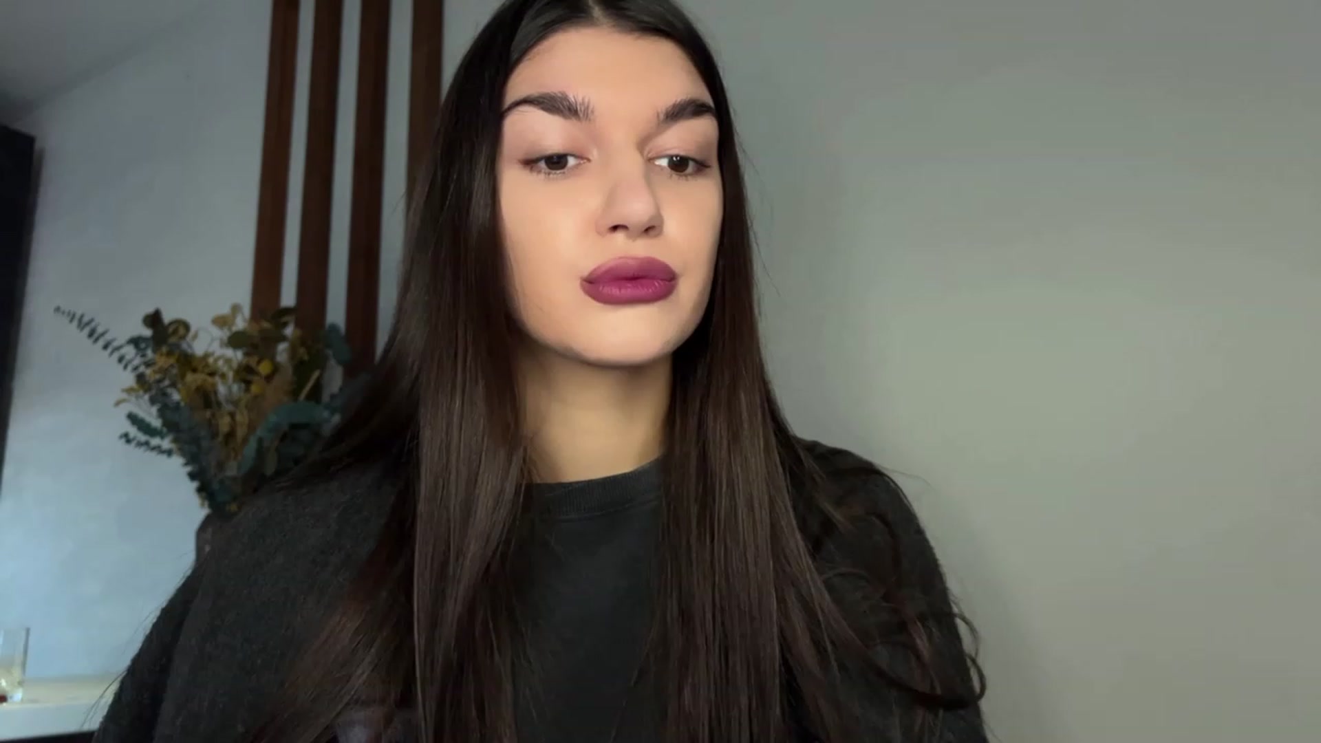 Gallery image thumbnail from BowtoRina's myfreecams stream on, 11/29/2023, 12:48 image 1 of 20