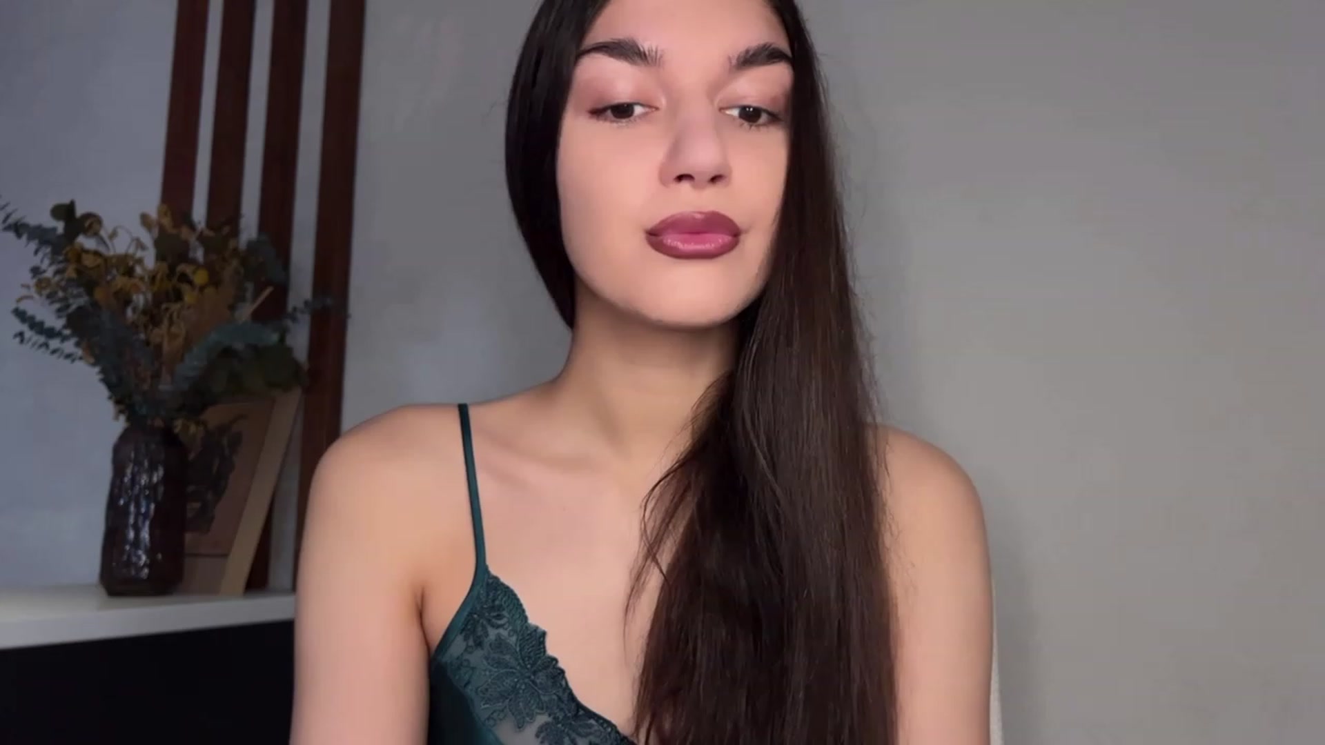 Gallery image thumbnail from BowtoRina's myfreecams stream on, 12/05/2023, 11:14 image 4 of 20