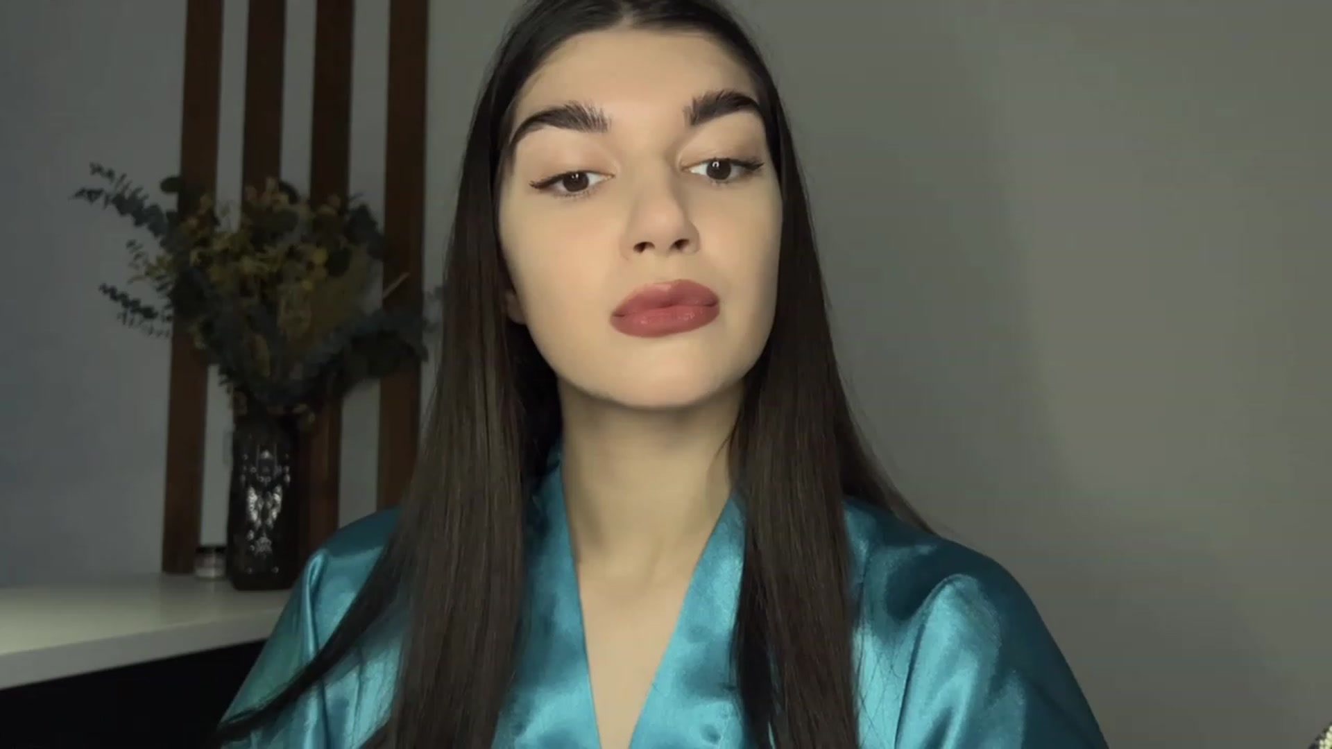 Gallery image thumbnail from BowtoRina's myfreecams stream on, 12/26/2023, 12:09 image 14 of 20