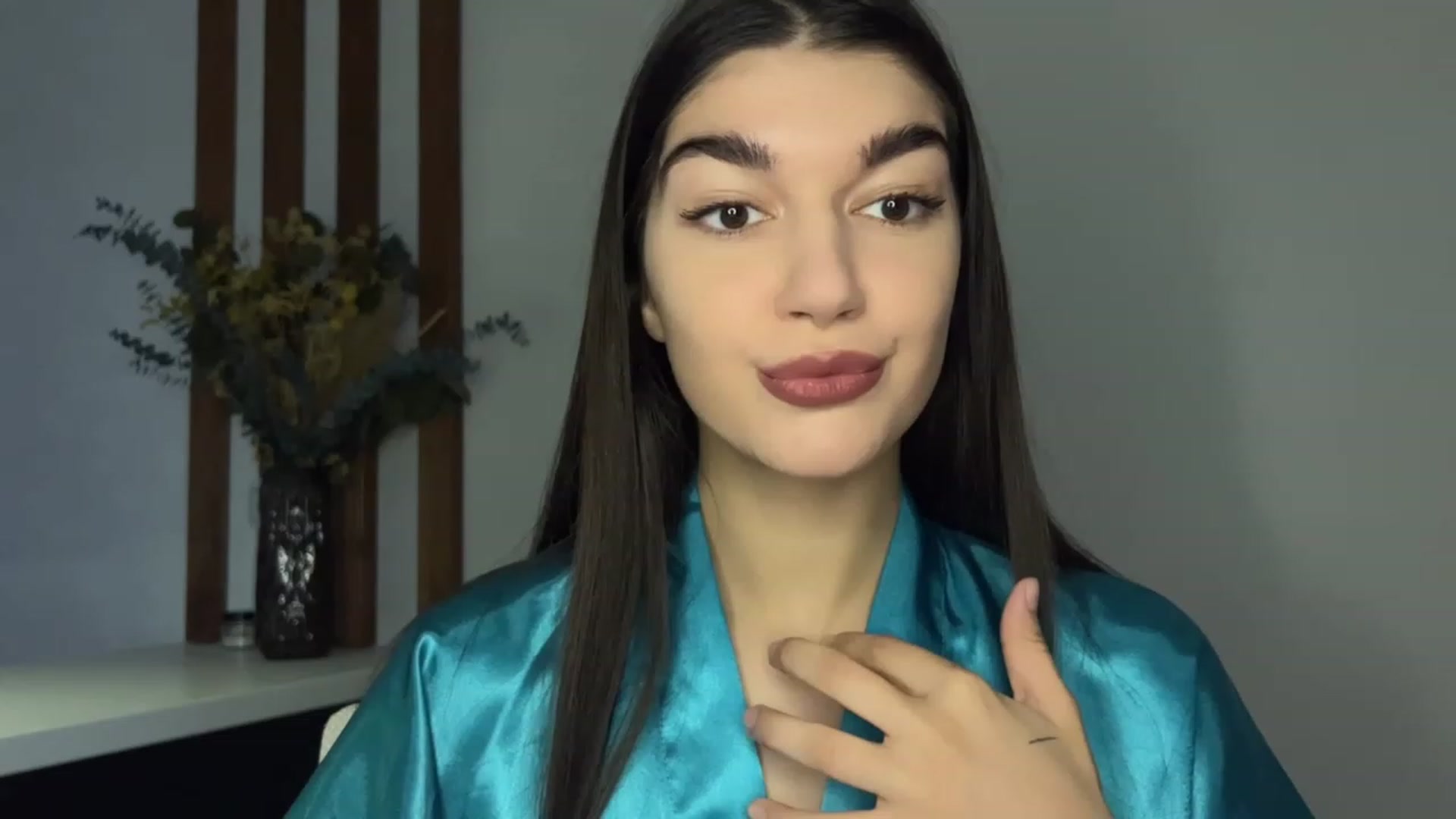 Gallery image thumbnail from BowtoRina's myfreecams stream on, 12/26/2023, 12:09 image 6 of 20
