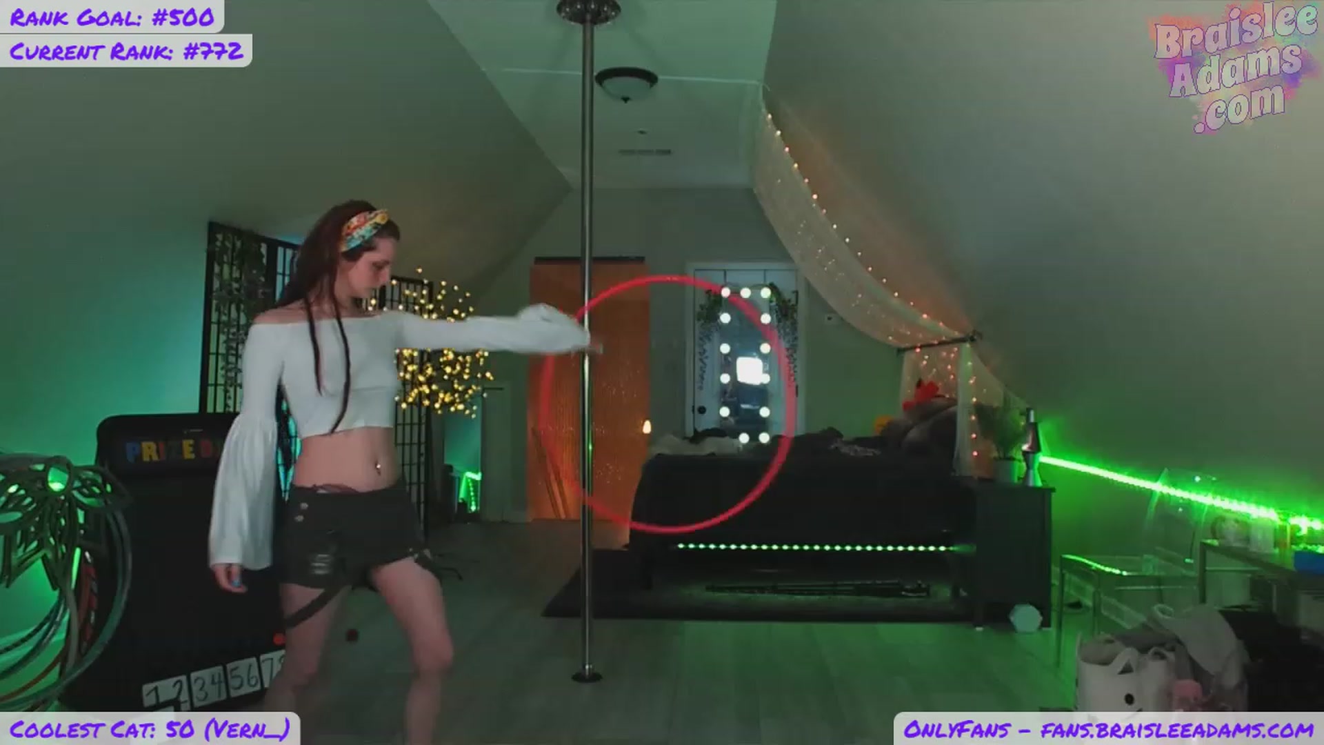 Gallery image thumbnail from BraisleeAdams's myfreecams stream on, 03/29/2023, 04:40 image 9 of 20