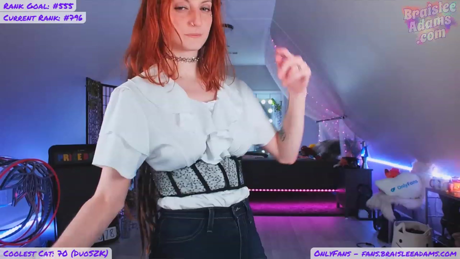 Gallery image thumbnail from BraisleeAdams's myfreecams stream on, 06/19/2023, 03:35 image 5 of 20