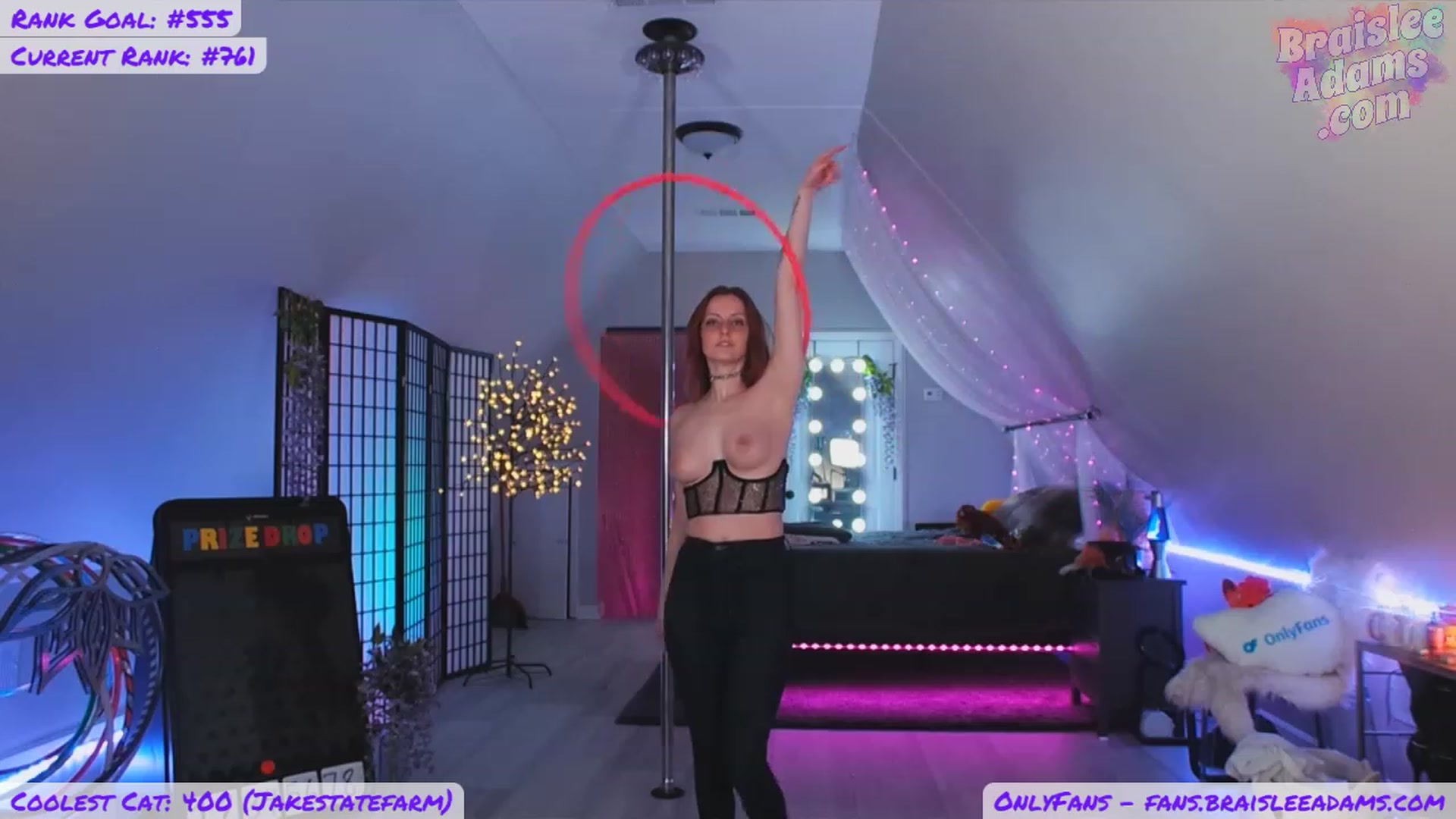Gallery image thumbnail from BraisleeAdams's myfreecams stream on, 06/19/2023, 06:06 image 3 of 20