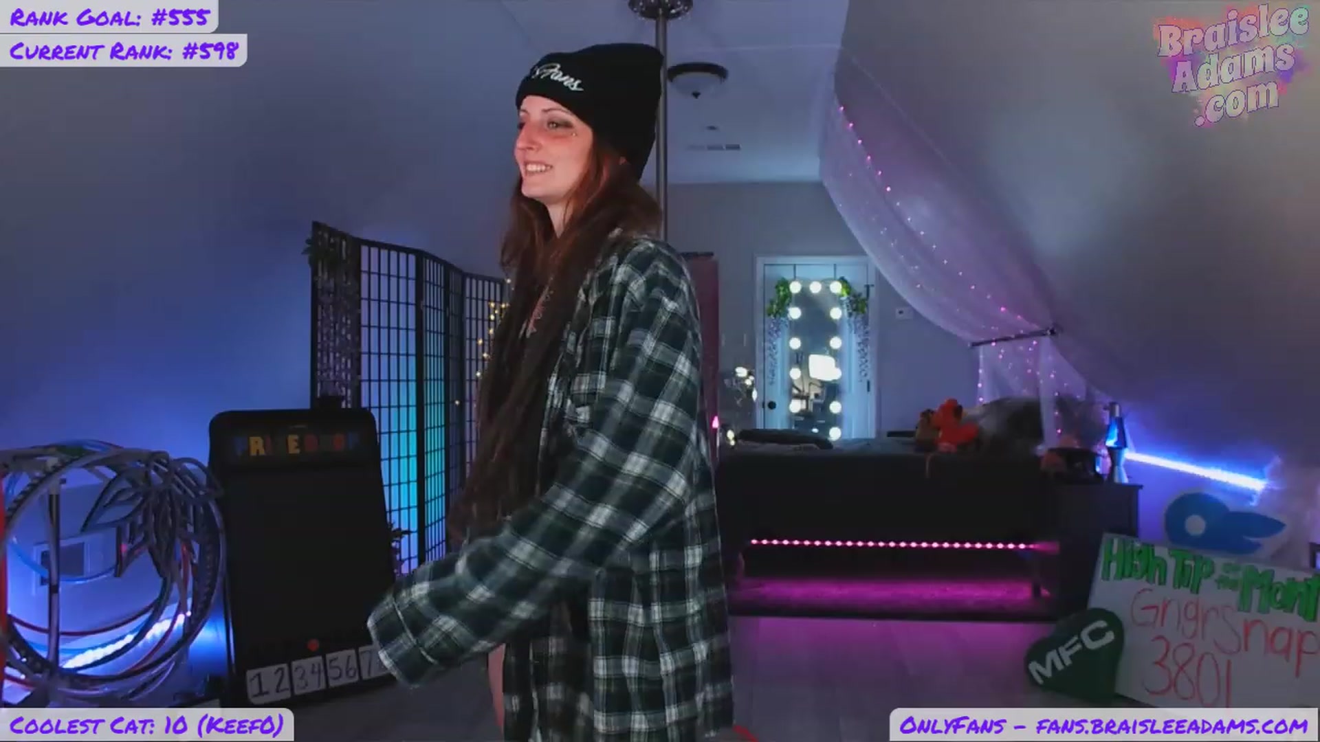 Gallery image thumbnail from BraisleeAdams's myfreecams stream on, 07/10/2023, 04:01 image 3 of 20