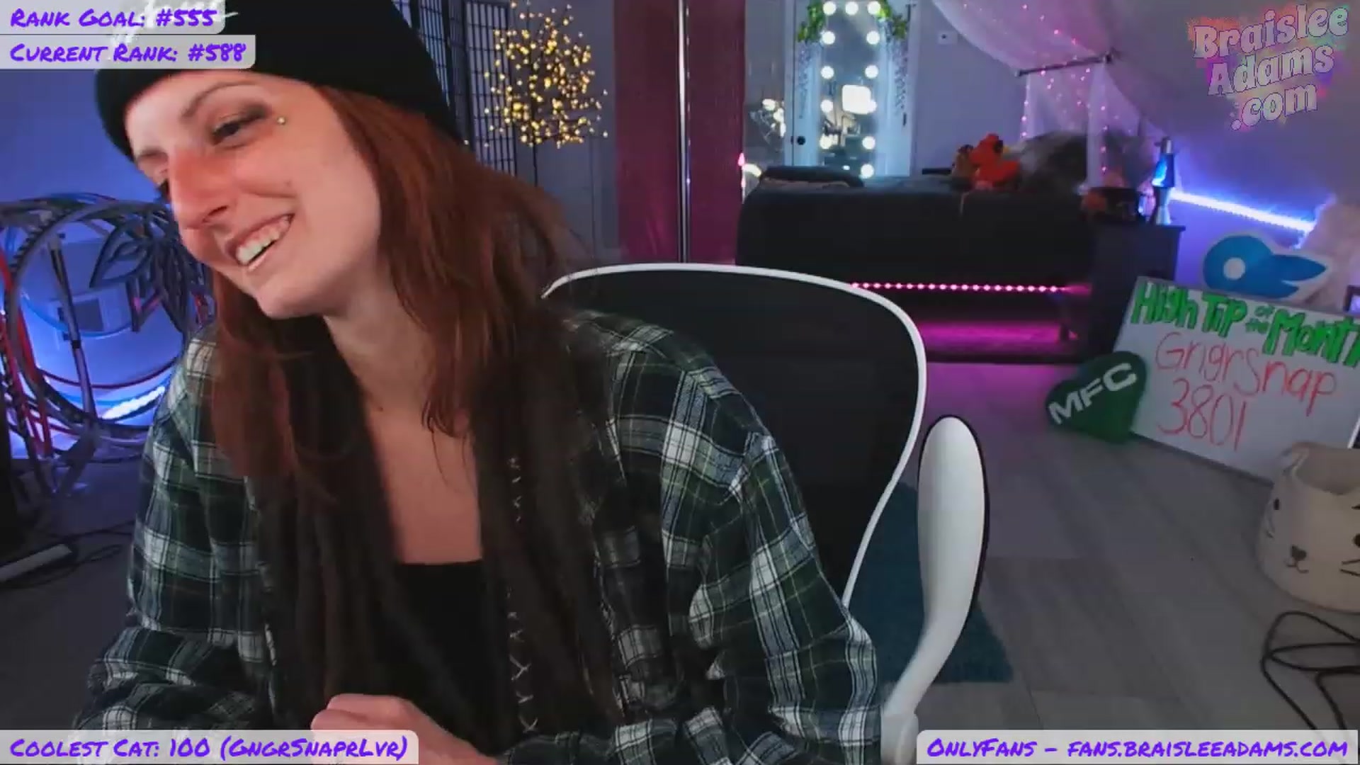 Gallery image thumbnail from BraisleeAdams's myfreecams stream on, 07/10/2023, 04:01 image 15 of 20