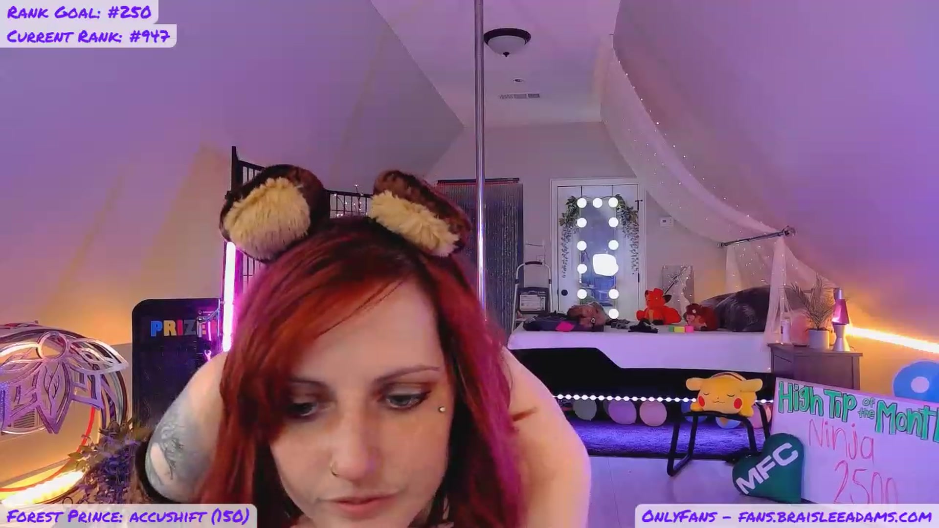 Gallery image thumbnail from BraisleeAdams's myfreecams stream on, 10/18/2023, 04:26 image 19 of 20