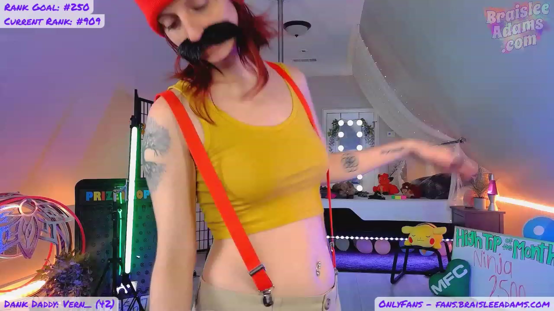 Gallery image thumbnail from BraisleeAdams's myfreecams stream on, 10/19/2023, 03:16 image 11 of 20