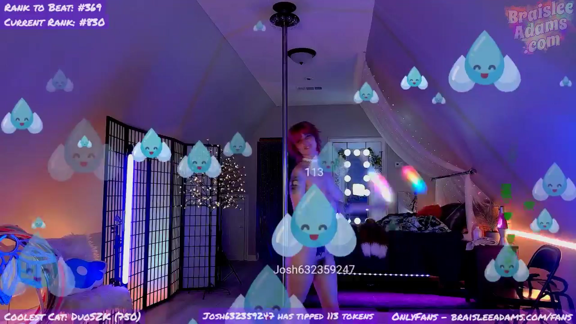 Gallery image thumbnail from BraisleeAdams's myfreecams stream on, 04/15/2024, 02:16 image 7 of 20