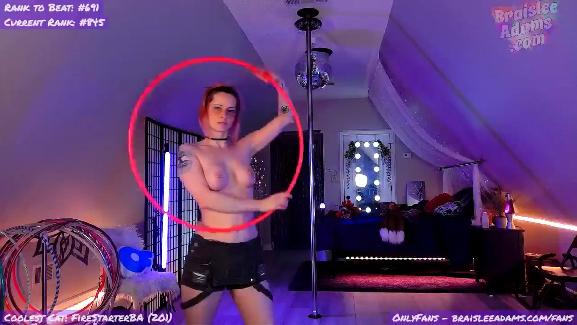 Gallery image thumbnail from BraisleeAdams's myfreecams stream on, 05/27/2024, 01:49 image 18 of 20