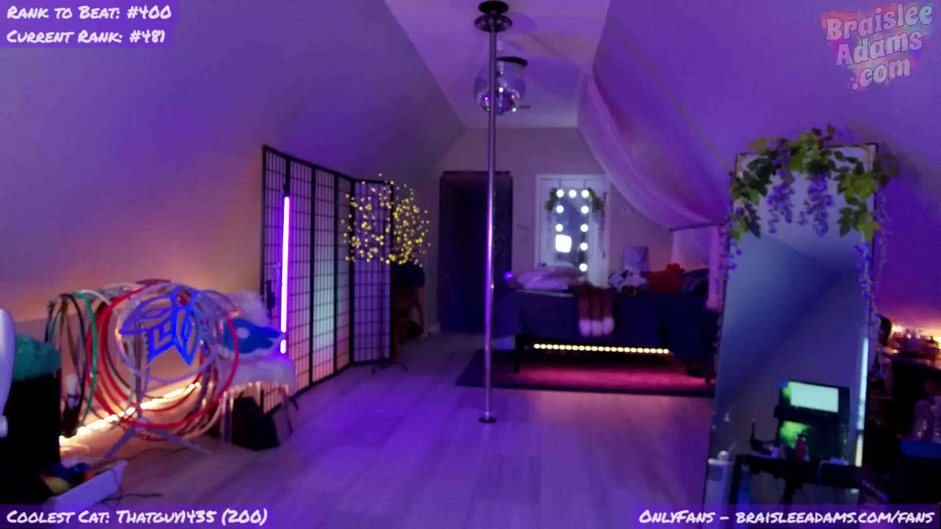Gallery image thumbnail from BraisleeAdams's myfreecams stream on, 07/28/2024, 24:07 image 12 of 20