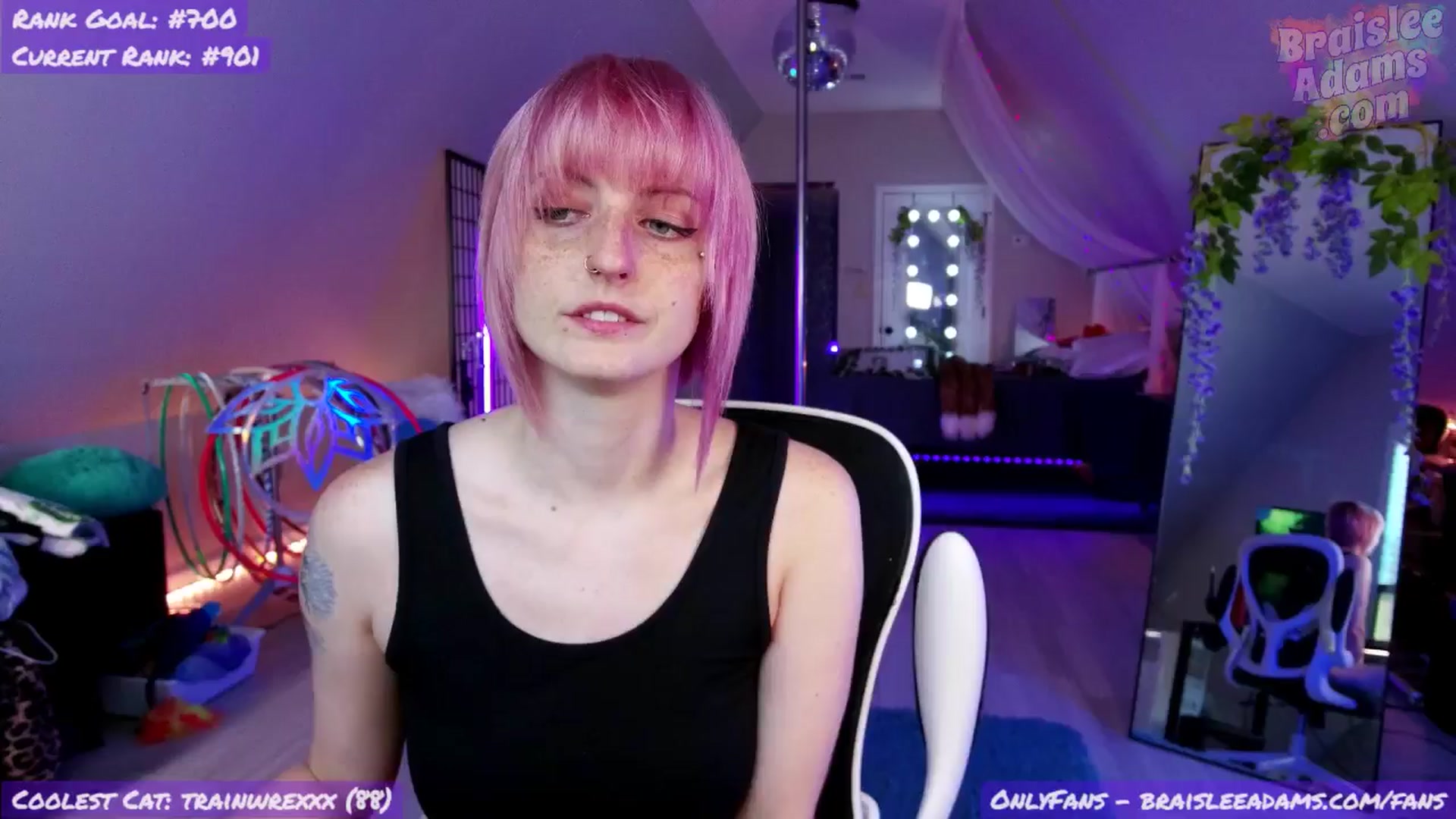 Gallery image thumbnail from BraisleeAdams's myfreecams stream on, 08/10/2024, 20:57 image 9 of 20