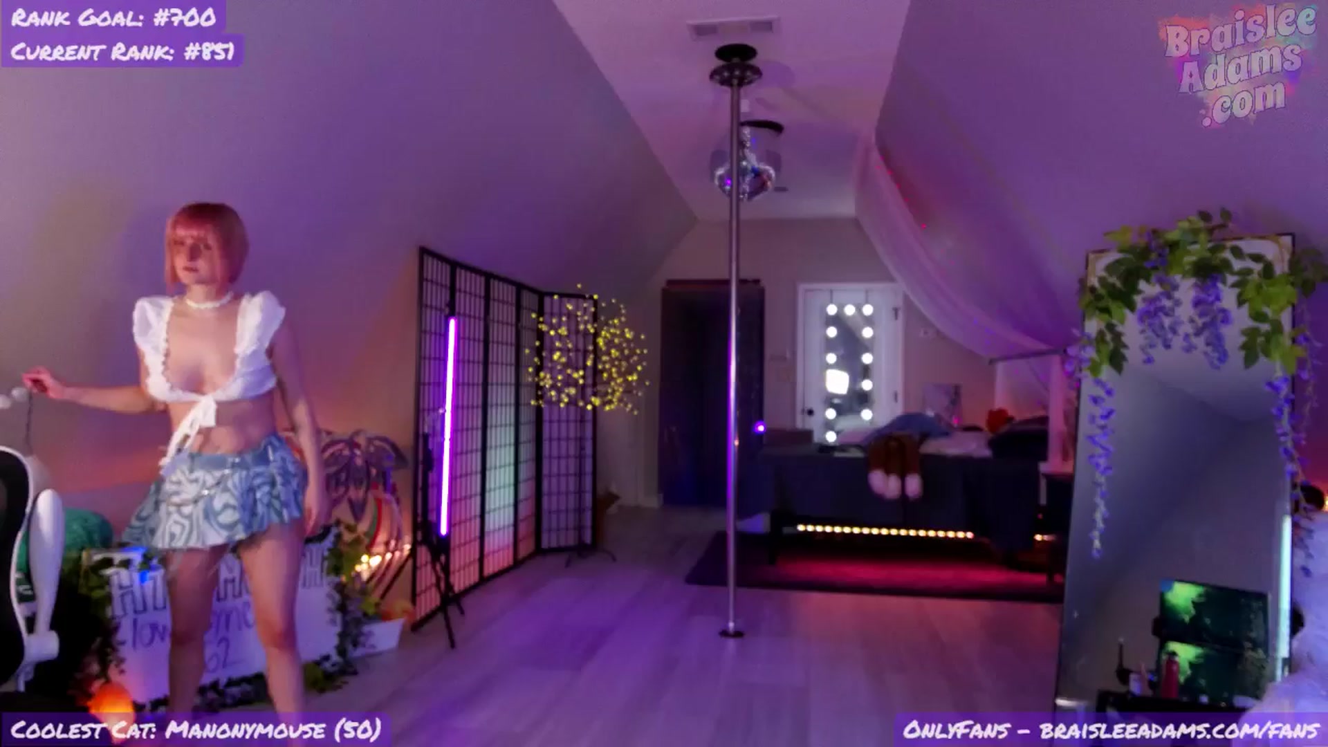 Gallery image thumbnail from BraisleeAdams's myfreecams stream on, 08/17/2024, 22:57 image 1 of 20