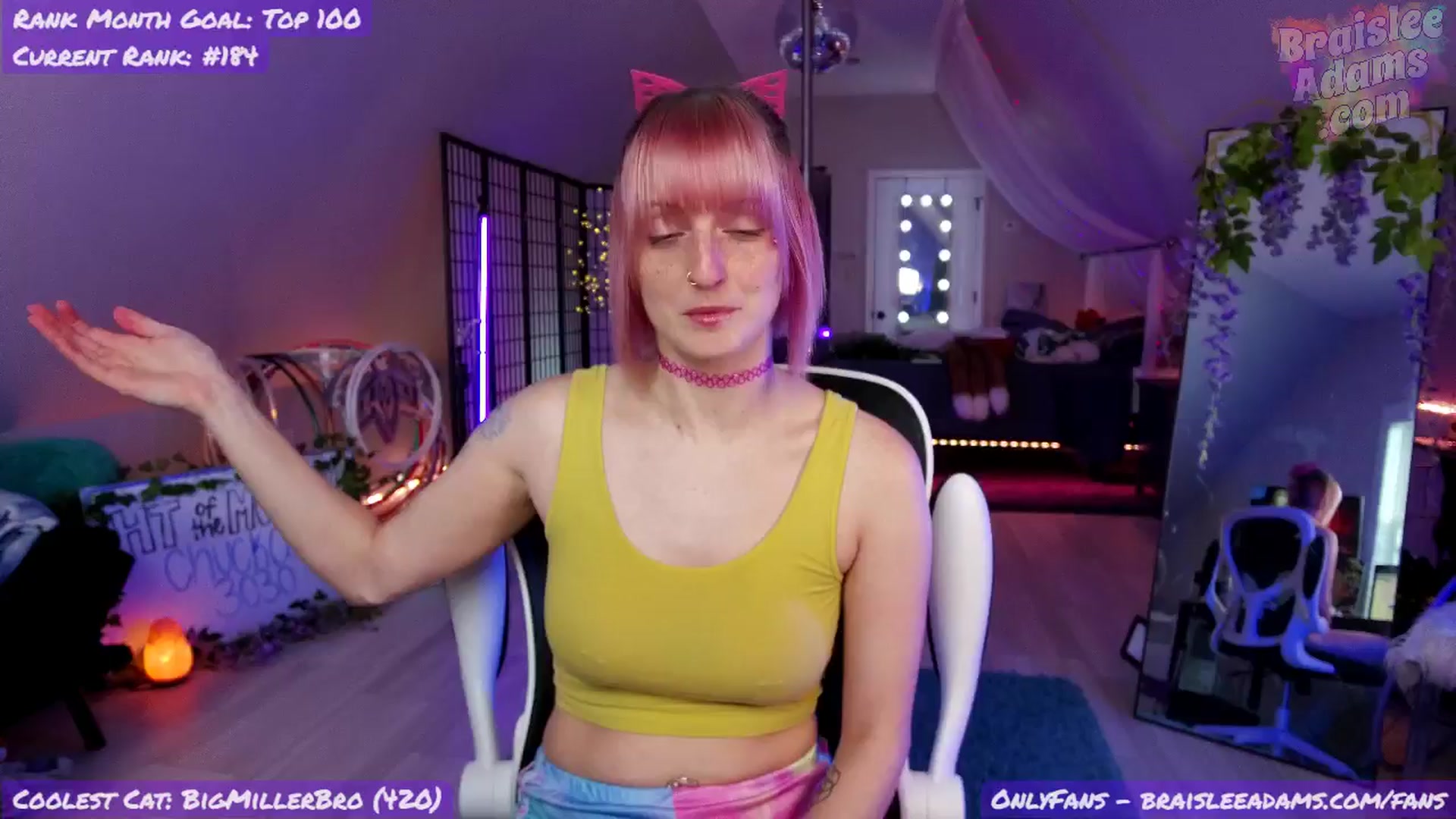 Gallery image thumbnail from BraisleeAdams's myfreecams stream on, 09/17/2024, 05:16 image 7 of 20