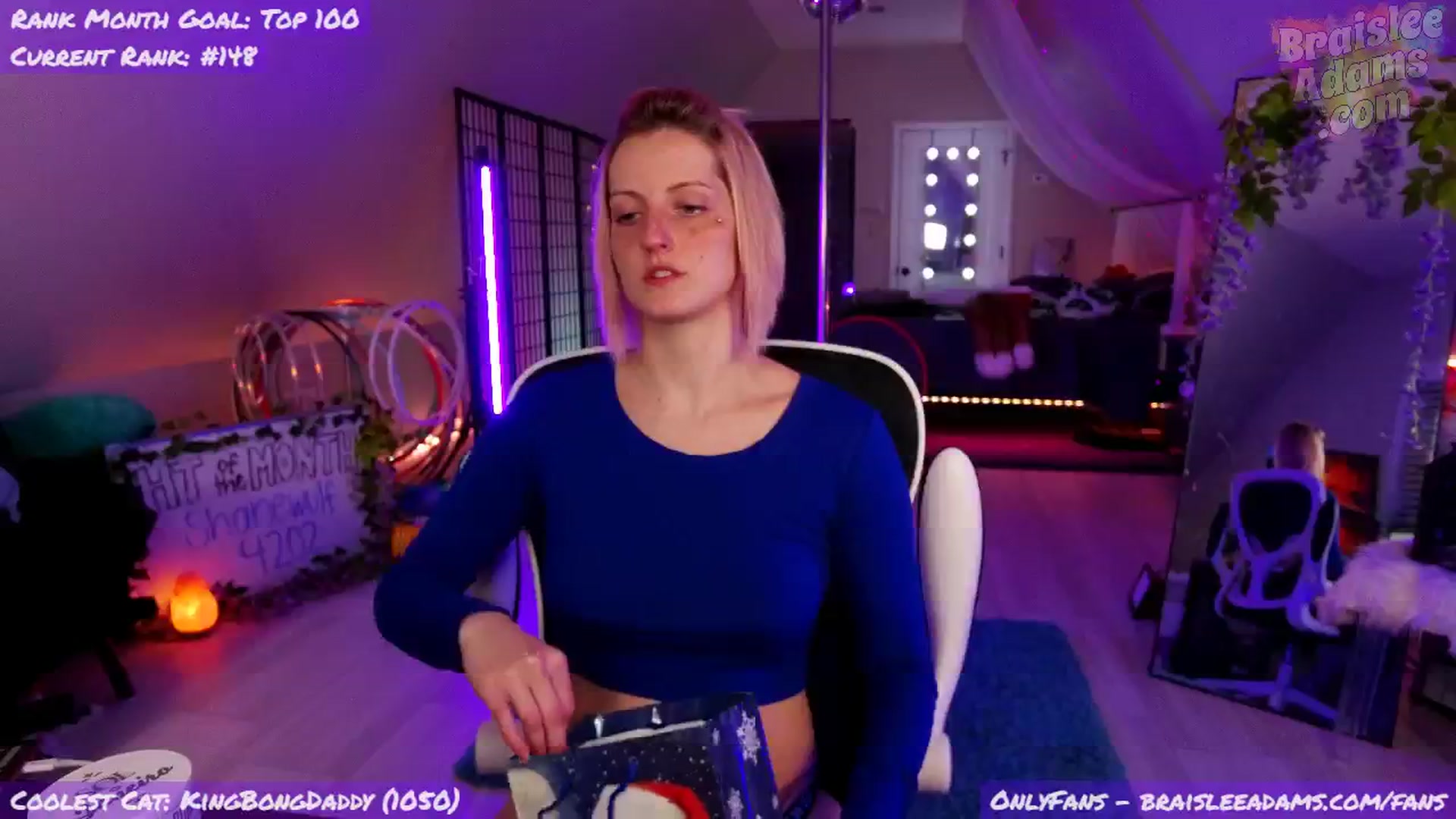 Gallery image thumbnail from BraisleeAdams's myfreecams stream on, 09/30/2024, 04:57 image 10 of 20