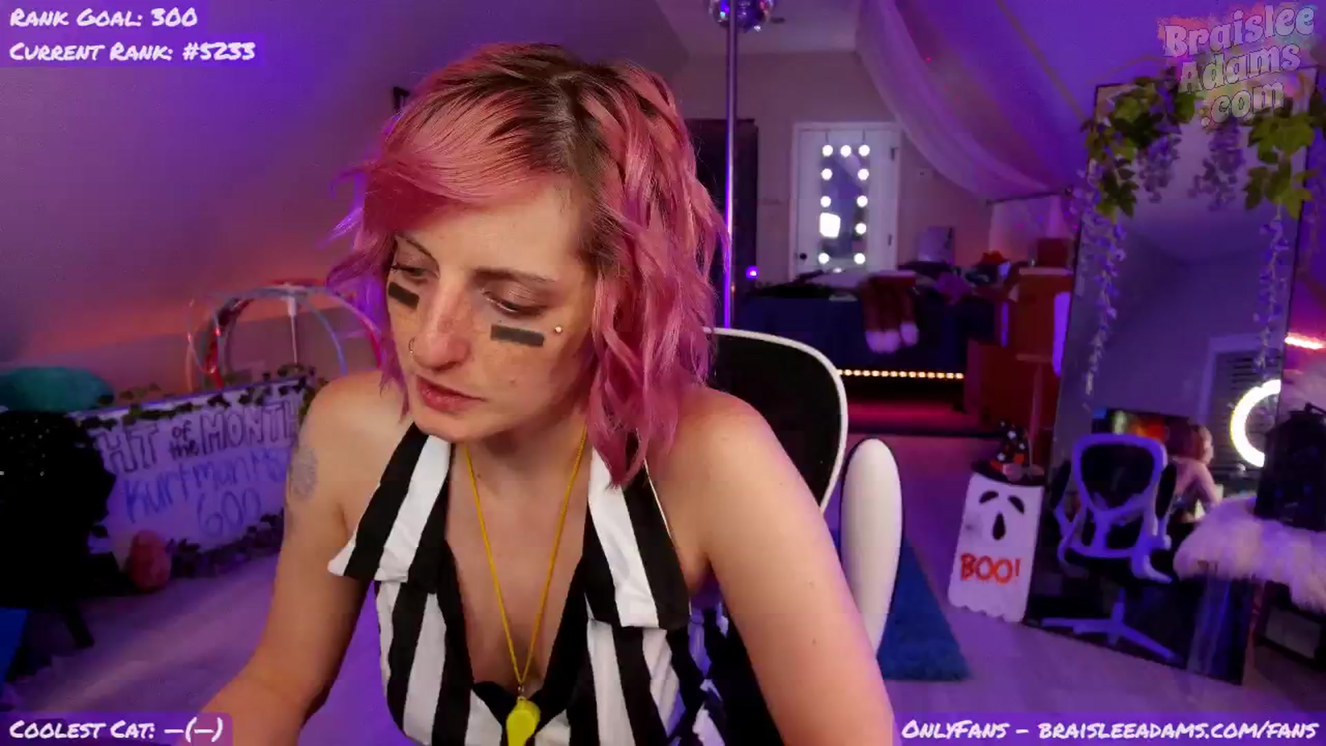 Gallery image thumbnail from BraisleeAdams's myfreecams stream on, 10/07/2024, 04:40 image 1 of 20