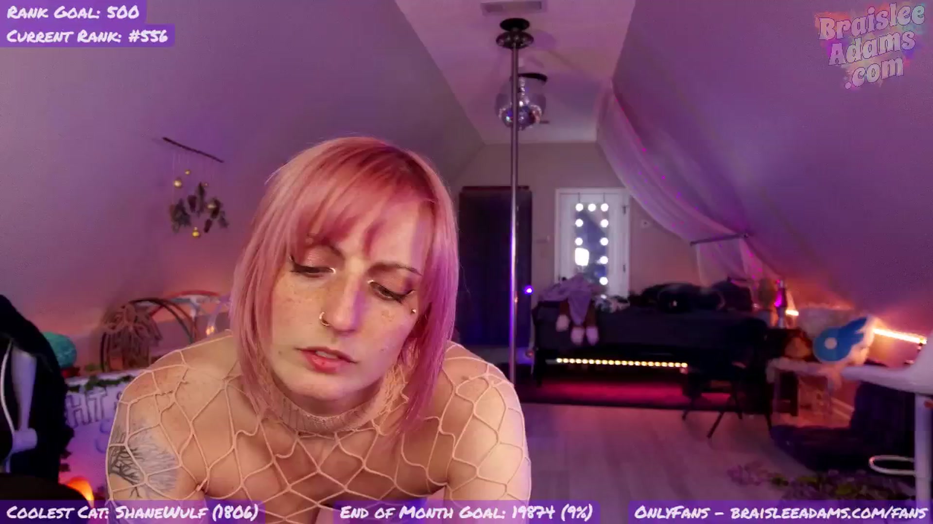 Gallery image thumbnail from BraisleeAdams's myfreecams stream on, 11/27/2024, 06:25 image 3 of 20