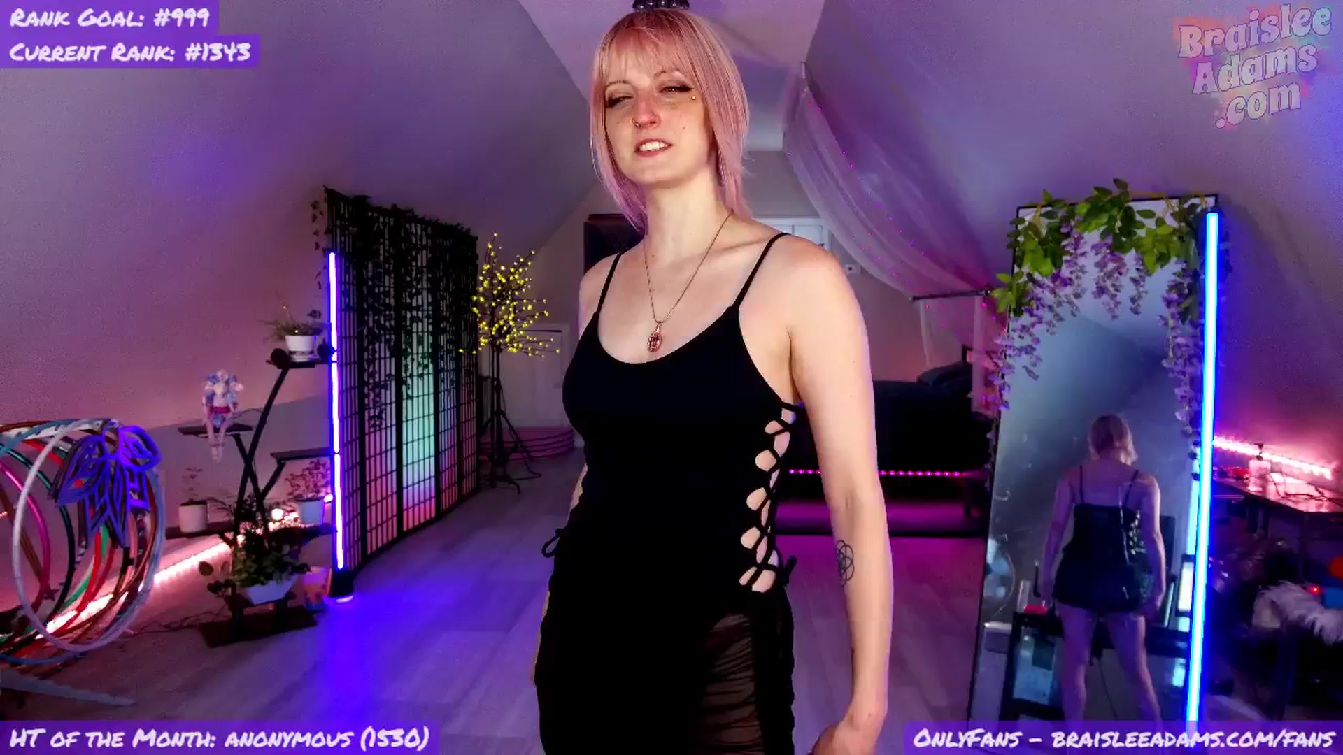 Gallery image thumbnail from BraisleeAdams's myfreecams stream on, 06/19/2025, 21:10 image 8 of 20