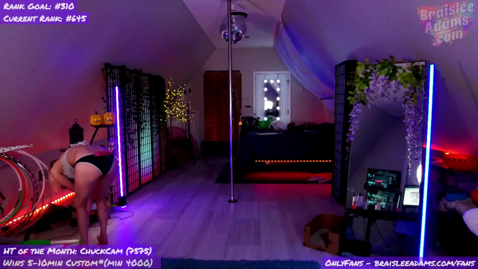 Gallery image thumbnail from BraisleeAdams's myfreecams stream on, 10/20/2025, 02:52 image 18 of 20
