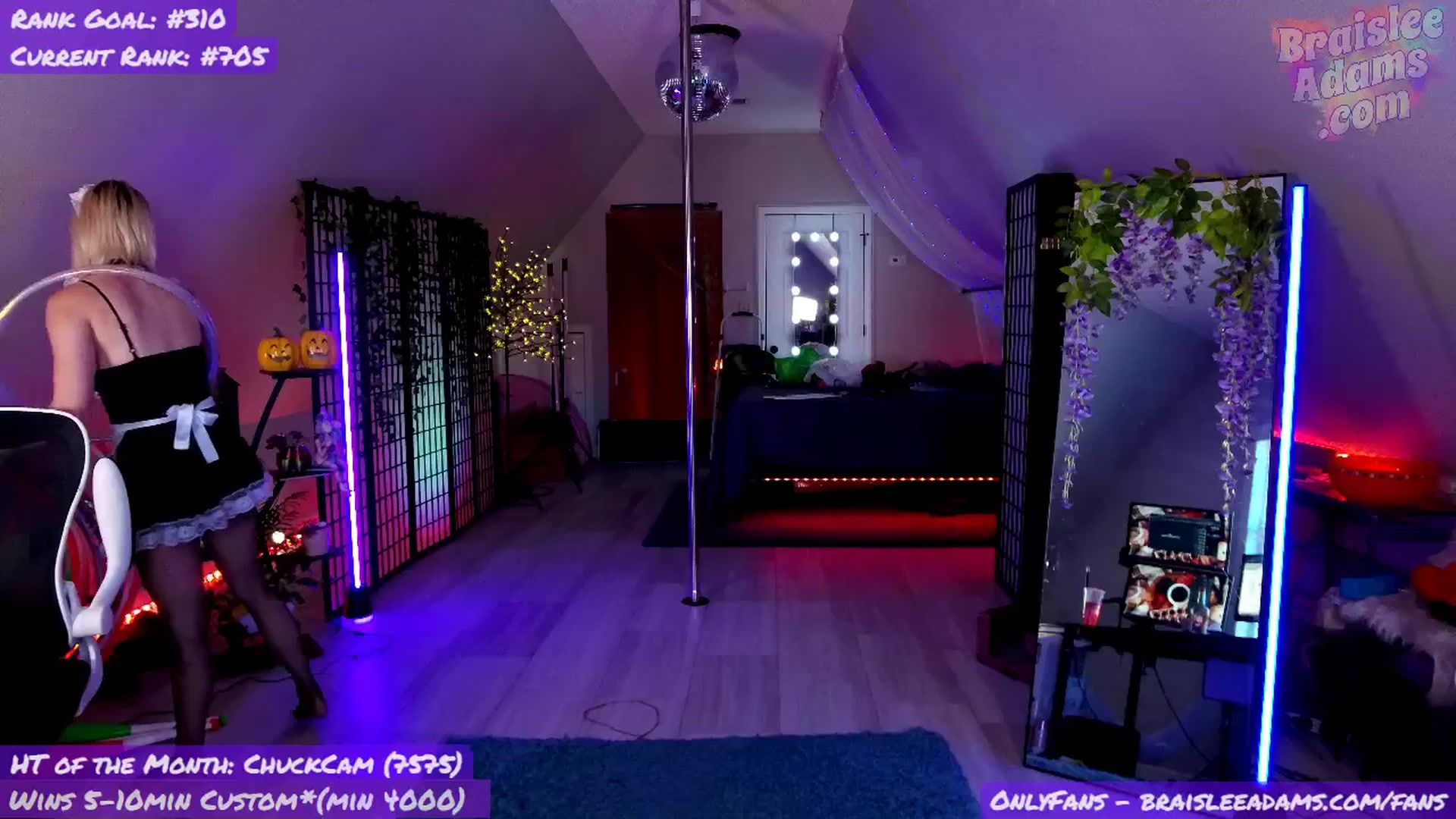 Gallery image thumbnail from BraisleeAdams's myfreecams stream on, 10/22/2025, 21:49 image 19 of 20