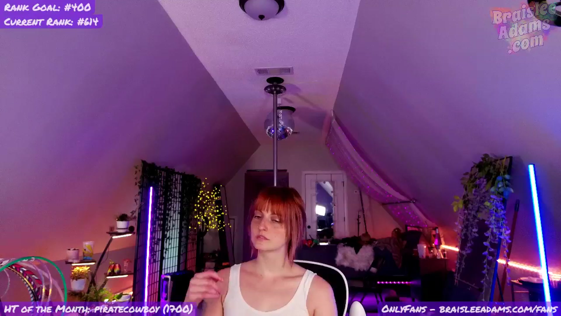 Gallery image thumbnail from BraisleeAdams's myfreecams stream on, 04/01/2026, 03:39 image 10 of 20