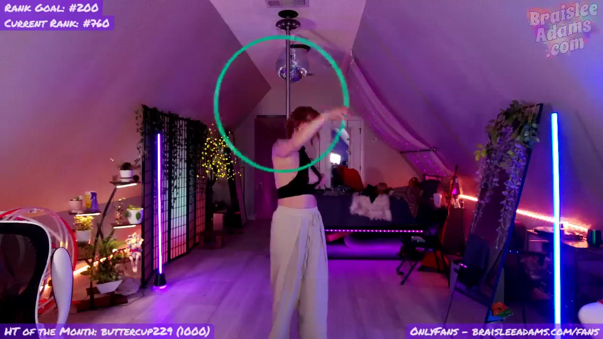 Gallery image thumbnail from BraisleeAdams's myfreecams stream on, 04/16/2026, 03:59 image 12 of 20