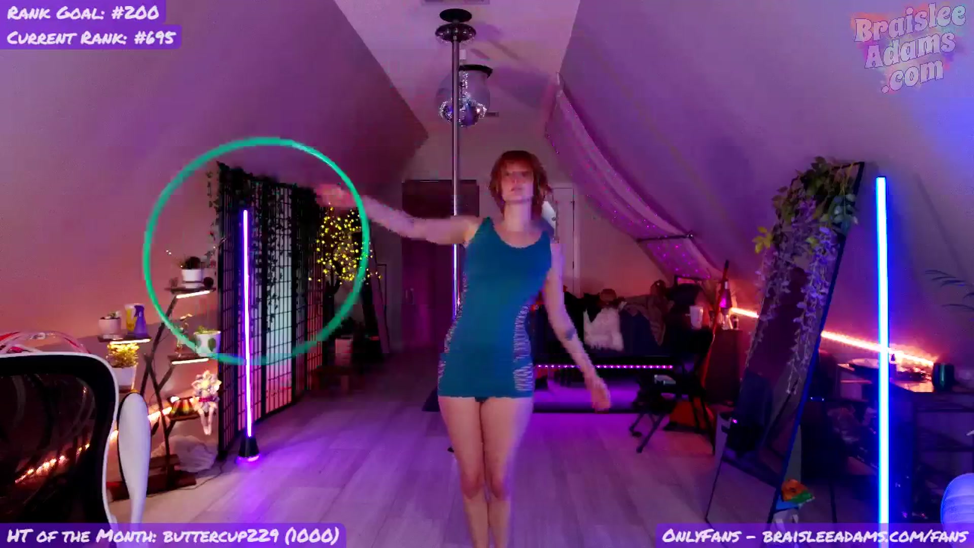 Gallery image thumbnail from BraisleeAdams's myfreecams stream on, 04/17/2026, 04:12 image 8 of 20