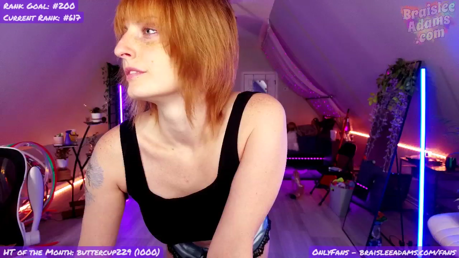 Gallery image thumbnail from BraisleeAdams's myfreecams stream on, 04/28/2026, 22:25 image 7 of 20