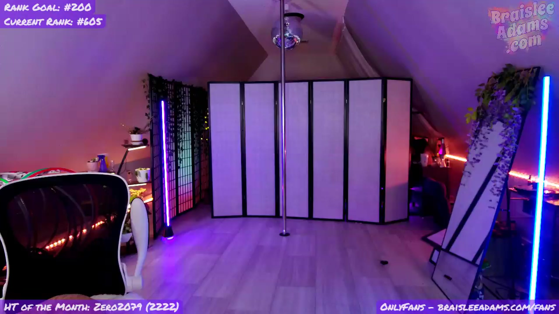 Gallery image thumbnail from BraisleeAdams's myfreecams stream on, 05/28/2026, 04:07 image 5 of 20