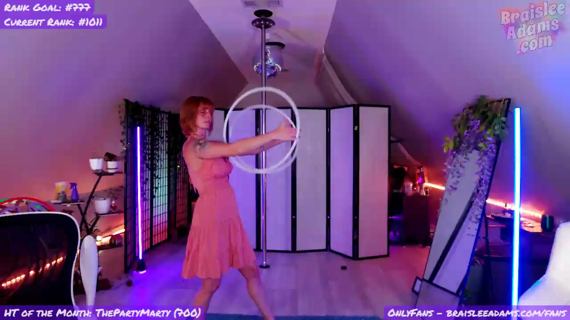 Gallery image thumbnail from BraisleeAdams's myfreecams stream on, 06/19/2026, 02:34 image 15 of 20