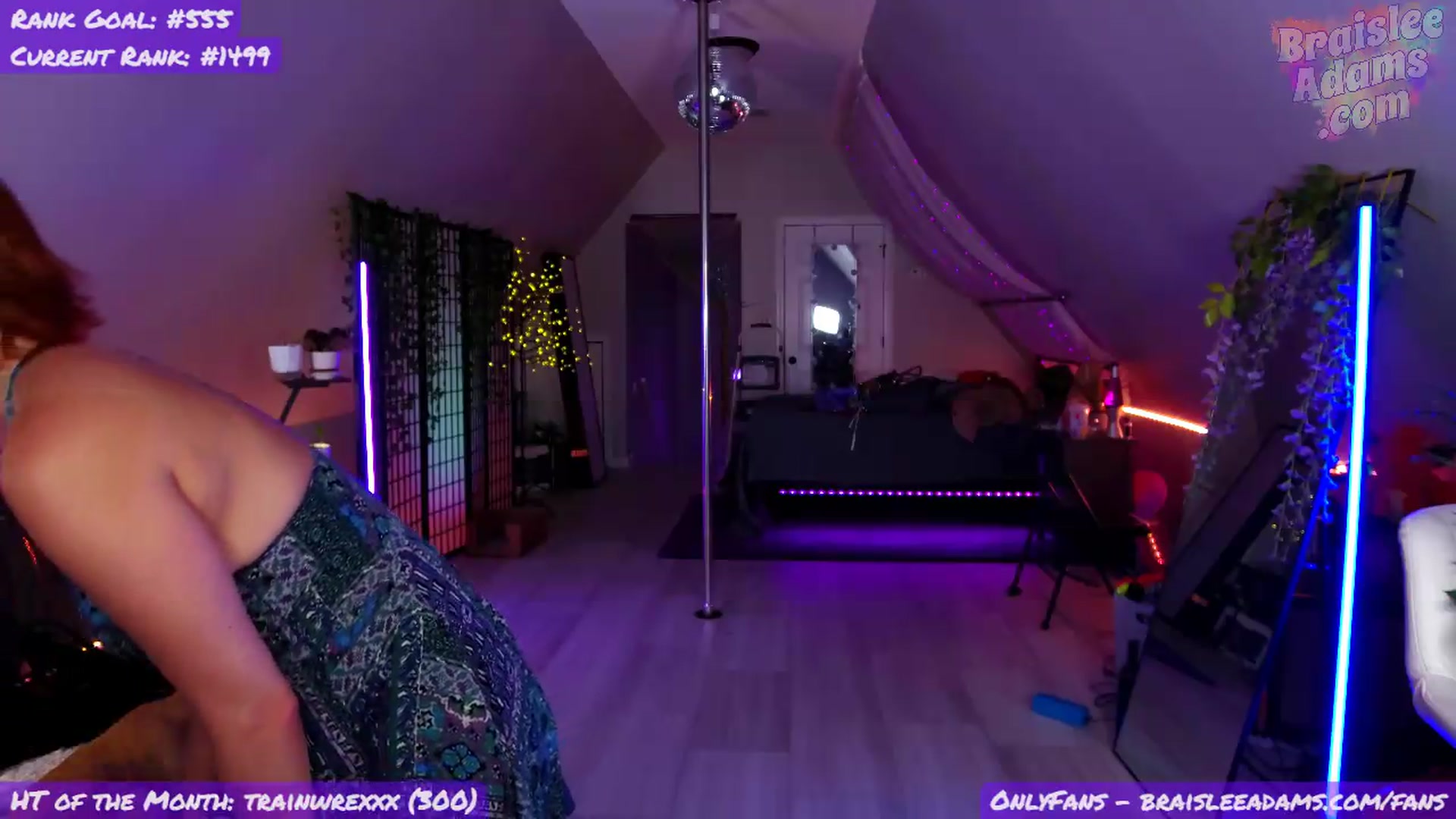 Gallery image thumbnail from BraisleeAdams's myfreecams stream on, 07/06/2026, 04:26 image 8 of 20