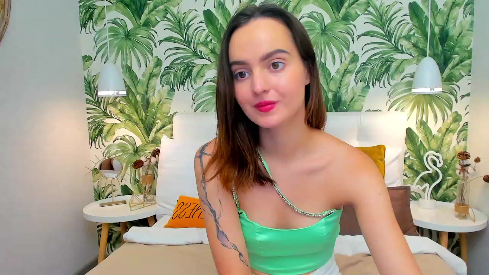 Gallery image thumbnail from Brandi19's myfreecams stream on, 10/05/2023, 09:14 image 1 of 20