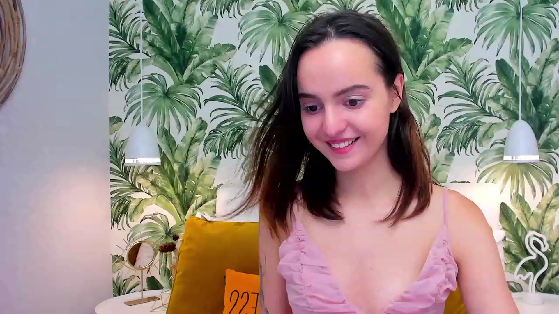 Gallery image thumbnail from Brandi19's myfreecams stream on, 10/06/2023, 11:49 image 15 of 20