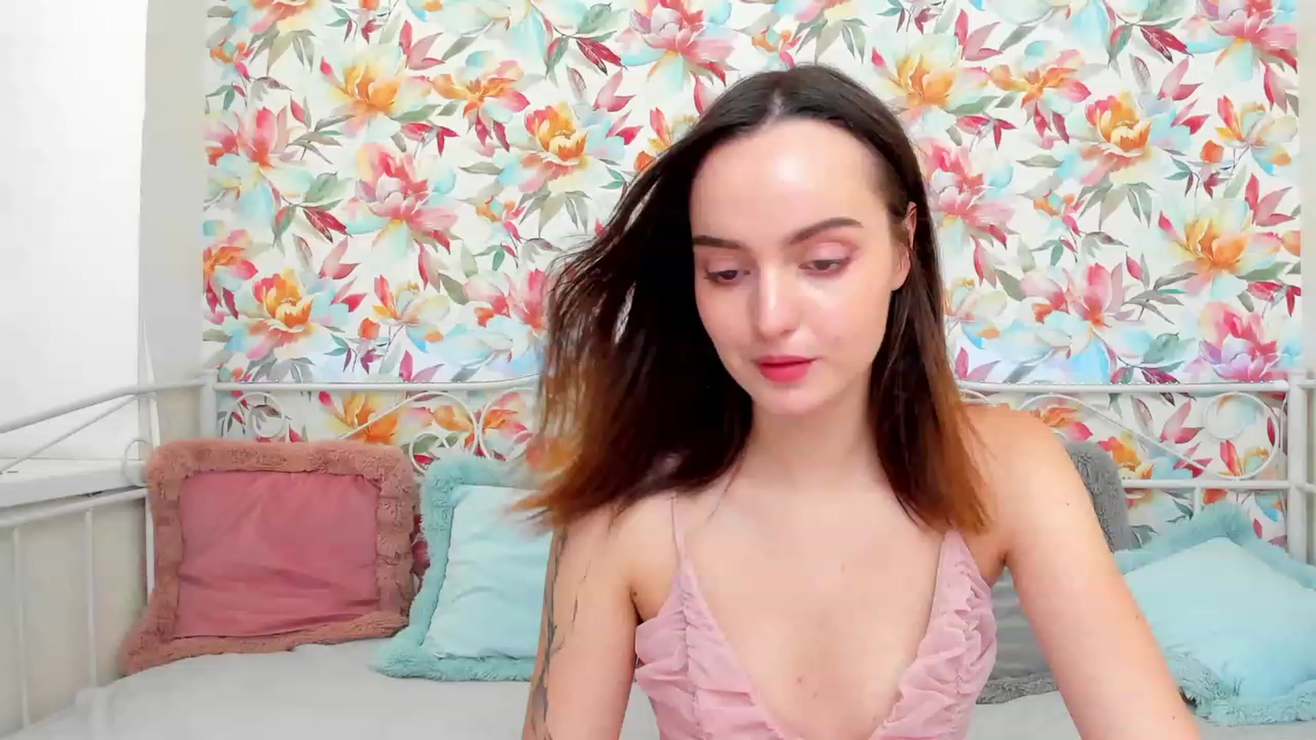 Gallery image thumbnail from BrandiKinz's myfreecams stream on, 09/16/2023, 09:27 image 11 of 20
