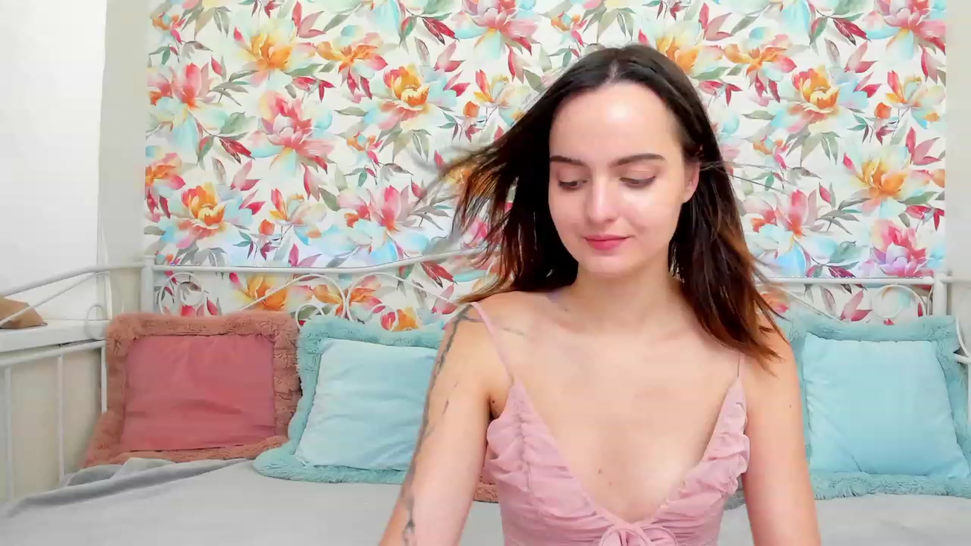 Gallery image thumbnail from BrandiKinz's myfreecams stream on, 09/16/2023, 11:32 image 20 of 20
