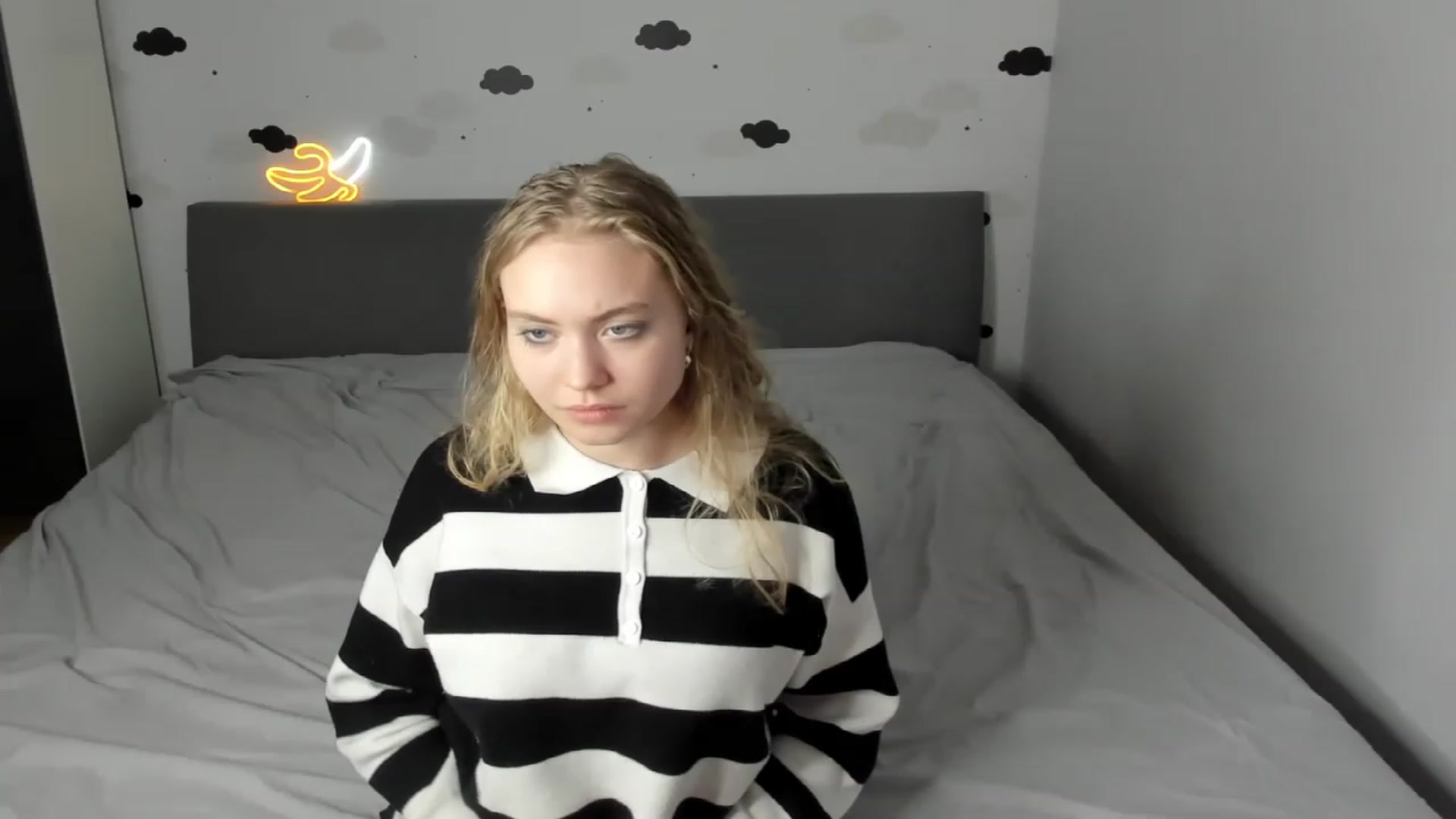 Gallery image thumbnail from BrandyHelga's myfreecams stream on, 12/03/2022, 14:52 image 7 of 20