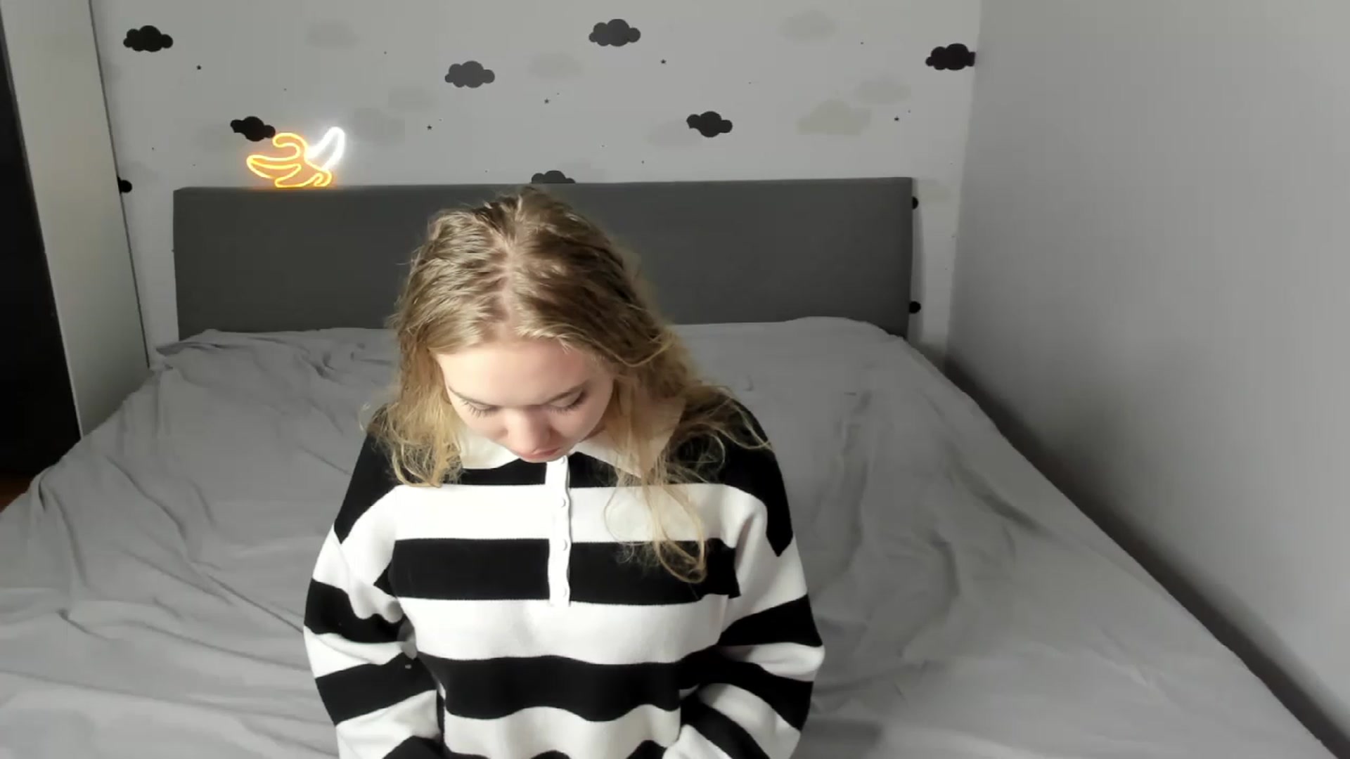 Gallery image thumbnail from BrandyHelga's myfreecams stream on, 12/03/2022, 14:52 image 10 of 20