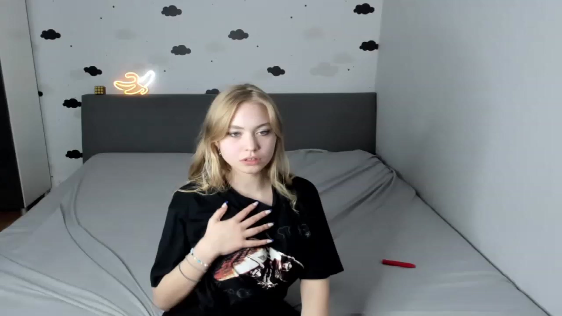 Gallery image thumbnail from BrandyHelga's myfreecams stream on, 12/09/2022, 15:51 image 2 of 20