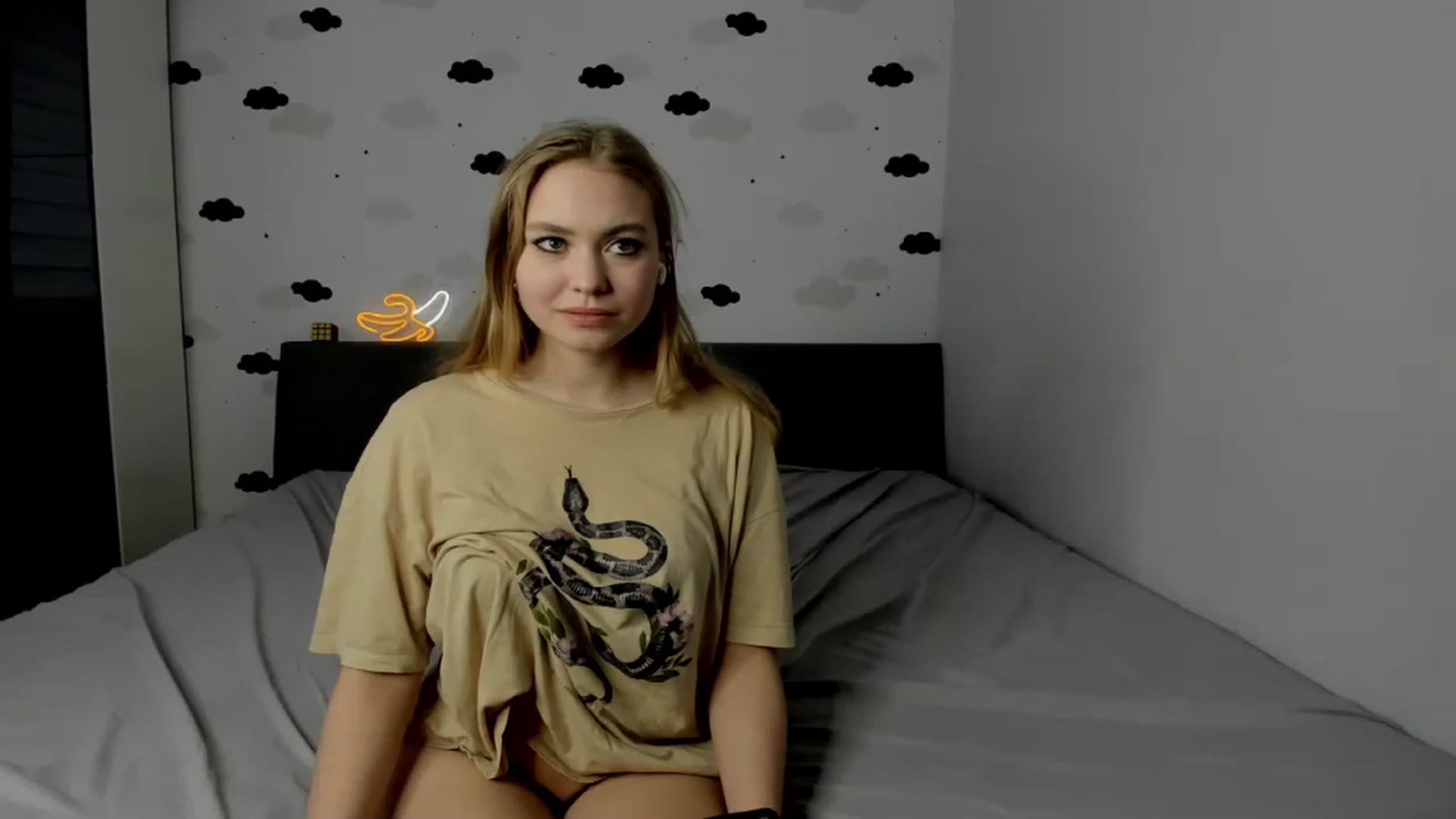 Gallery image thumbnail from BrandyHelga's myfreecams stream on, 12/12/2022, 12:32 image 9 of 20