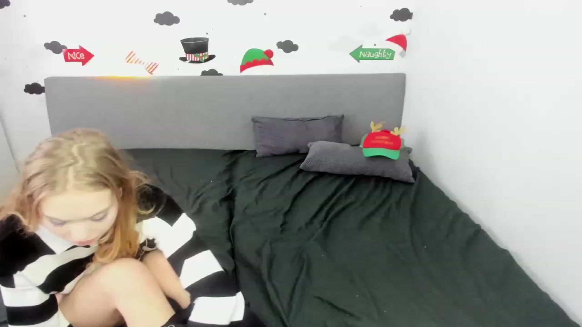 Gallery image thumbnail from BrandyHelga's myfreecams stream on, 12/21/2022, 13:27 image 9 of 20