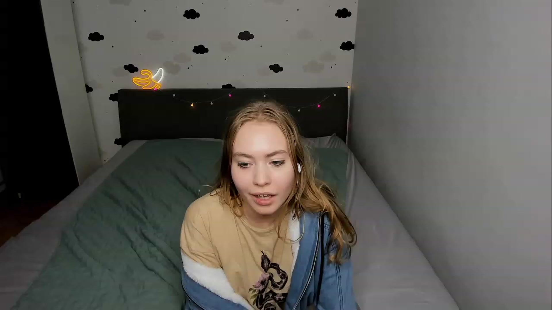 Gallery image thumbnail from BrandyHelga's myfreecams stream on, 01/18/2023, 15:55 image 9 of 20
