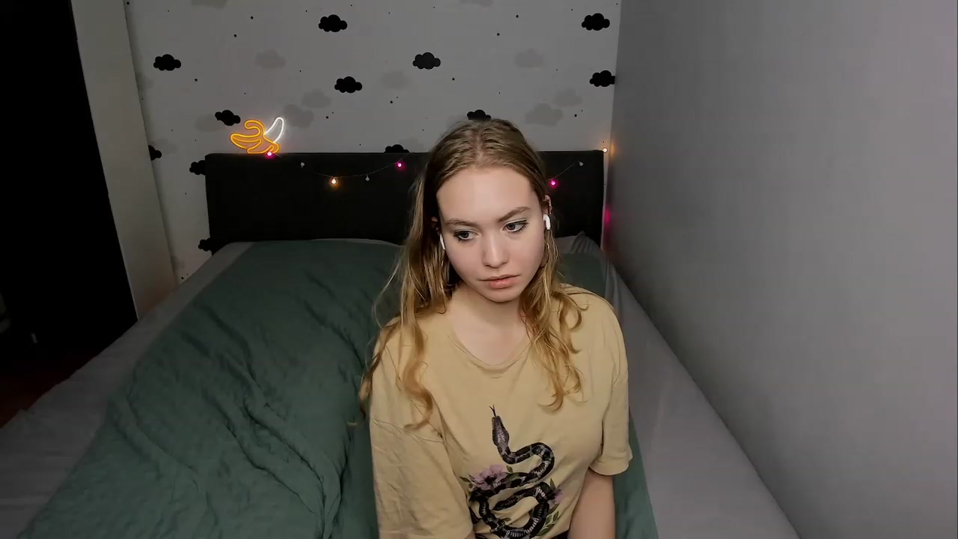 Gallery image thumbnail from BrandyHelga's myfreecams stream on, 01/18/2023, 15:55 image 6 of 20