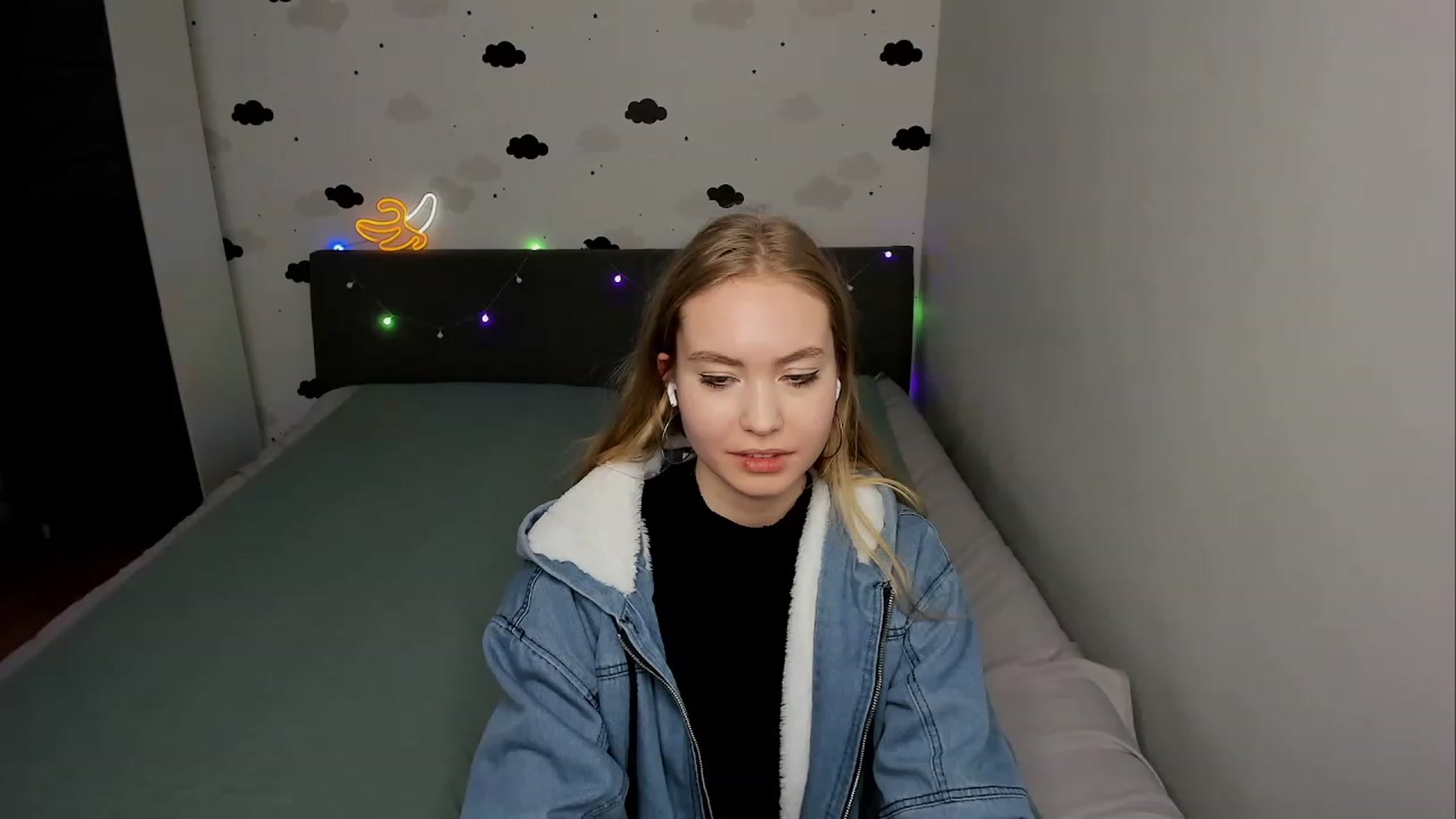 Gallery image thumbnail from BrandyHelga's myfreecams stream on, 01/19/2023, 11:22 image 1 of 20