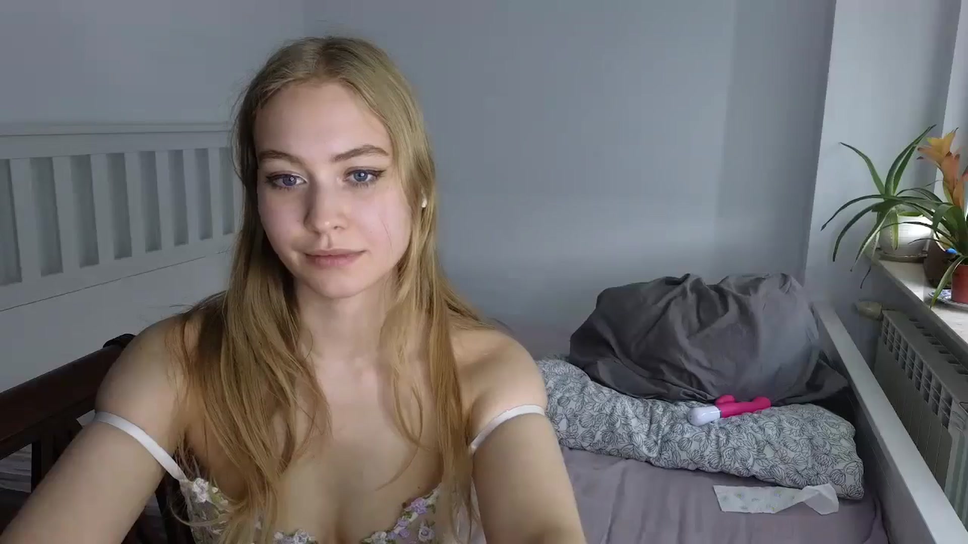 Gallery image thumbnail from BrandyHelga's myfreecams stream on, 06/04/2025, 13:24 image 20 of 20