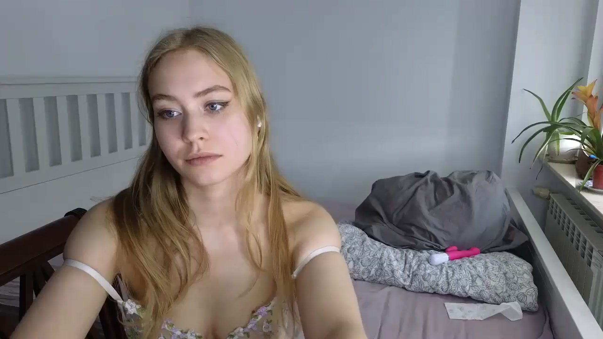 Gallery image thumbnail from BrandyHelga's myfreecams stream on, 06/04/2025, 13:24 image 19 of 20