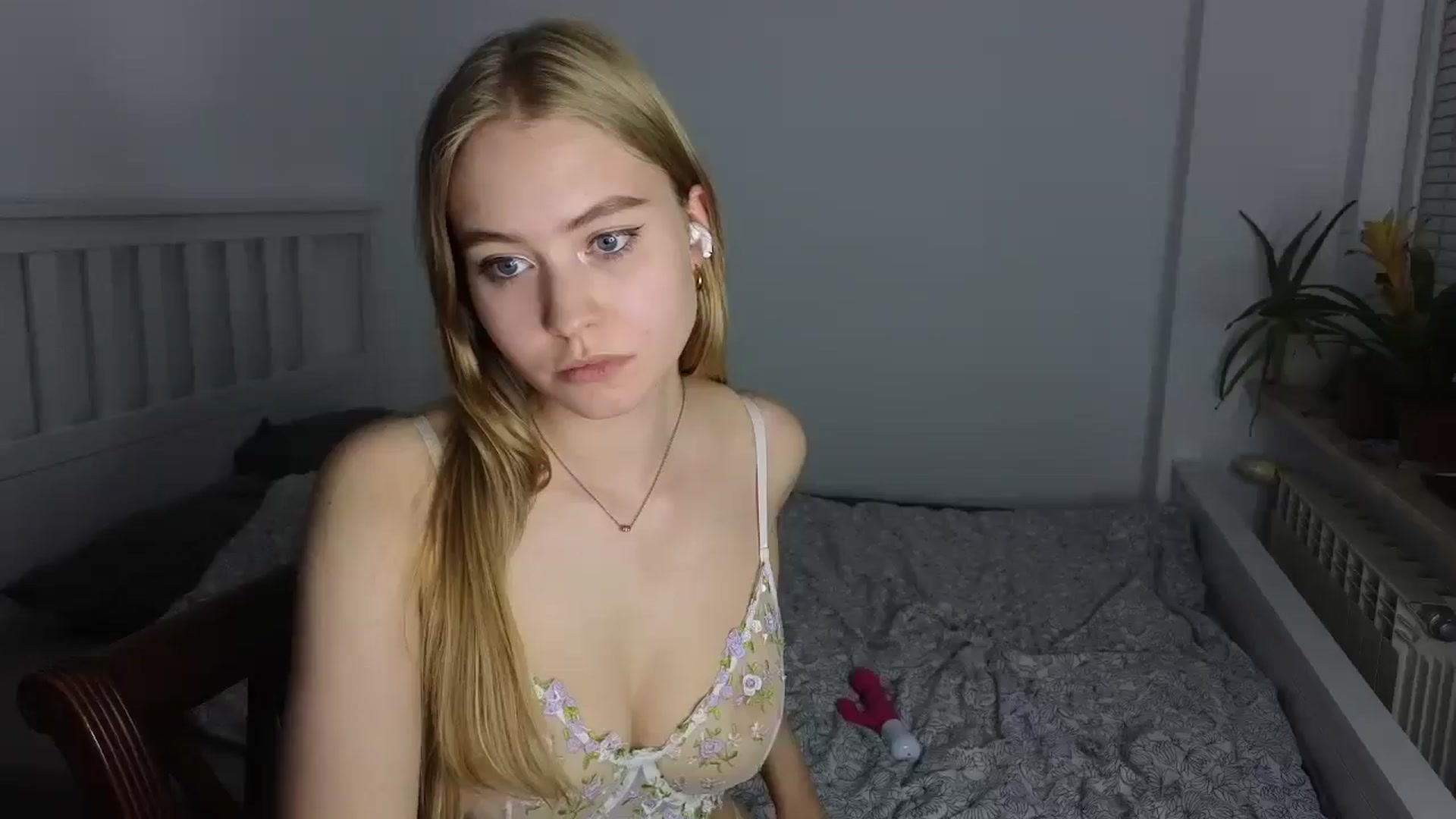 Gallery image thumbnail from BrandyHelga's myfreecams stream on, 06/14/2025, 19:46 image 13 of 20