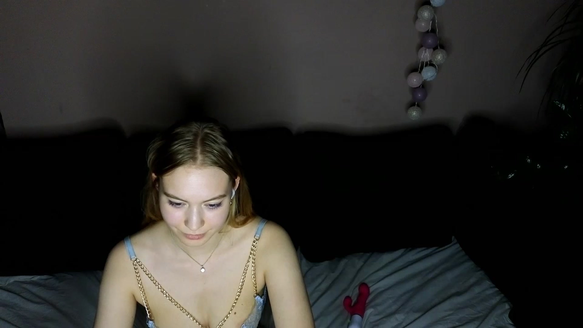 Gallery image thumbnail from BrandyHelga's myfreecams stream on, 08/20/2025, 20:28 image 10 of 20