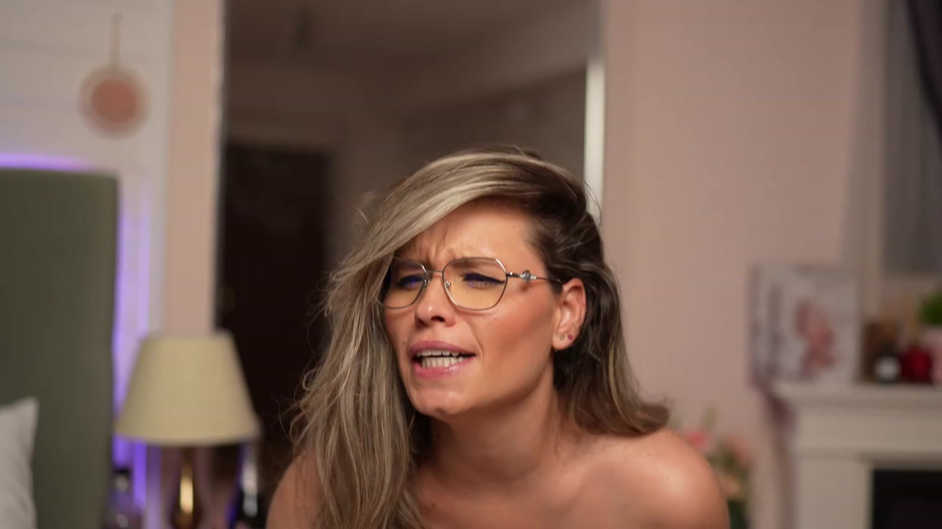 Gallery image thumbnail from BrandyWhite's myfreecams stream on, 09/18/2023, 08:12 image 14 of 20